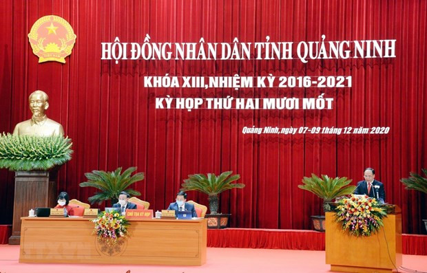 Quang Ninh vise un PIB régional par habitant de 10.000 dollars en 2025 ảnh 1 Quang Ninh vise un PIB régional par habitant de 10.000 dollars en 2025 ảnh 1