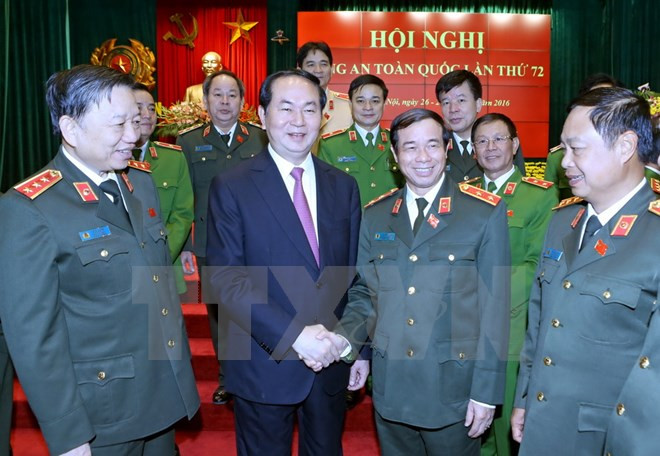 Le chef de l’Etat plaide pour l’édification des forces de police saines et fortes ảnh 1 Le chef de l’Etat plaide pour l’édification des forces de police saines et fortes ảnh 1