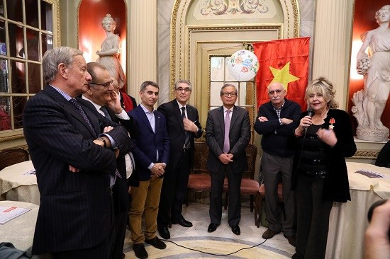 Une rencontre à Turin met en avant les relations Vietnam-Italie ảnh 1 Une rencontre à Turin met en avant les relations Vietnam-Italie ảnh 1