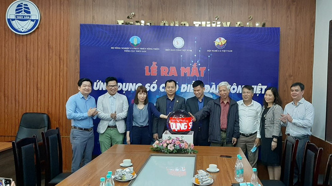 Lancement d'une application numérique pour le Forum sur les crevettes du Vietnam ảnh 1 Lancement d'une application numérique pour le Forum sur les crevettes du Vietnam ảnh 1