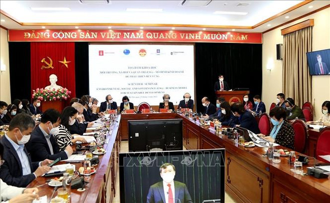 Les ambassades de quatre pays appuient l’organisation d’un séminaire pour le développement durable ảnh 1