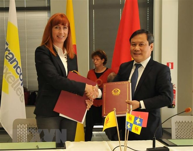 Le Vietnam et la fédération Wallonie-Bruxelles signent 25 projets de coopération ảnh 1 Le Vietnam et la fédération Wallonie-Bruxelles signent 25 projets de coopération ảnh 1