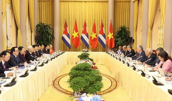 Vietnam-Cuba : entretien entre Nguyên Phu Trong et Miguel Mario Diaz Canel Bermudez ảnh 1 Vietnam-Cuba : entretien entre Nguyên Phu Trong et Miguel Mario Diaz Canel Bermudez ảnh 1
