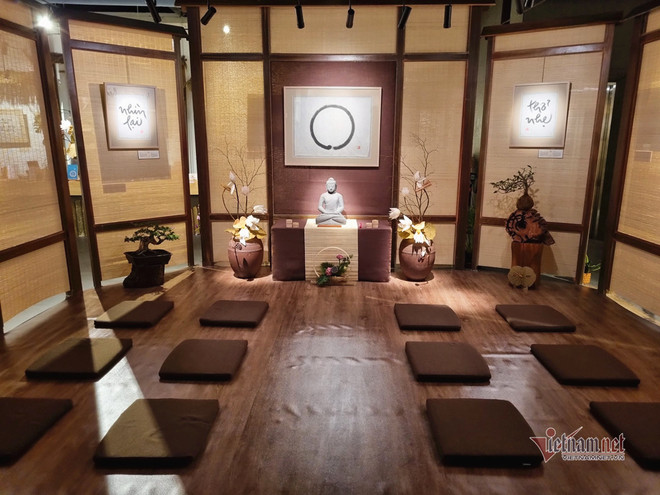 Hô Chi Minh-Ville: Exposition d’ouvrages du moine bouddhiste zen vietnamien Thich Nhât Hanh ảnh 1 Hô Chi Minh-Ville: Exposition d’ouvrages du moine bouddhiste zen vietnamien Thich Nhât Hanh ảnh 1