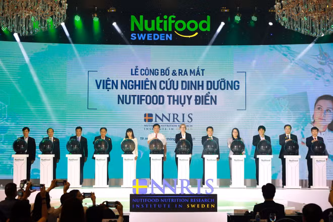 Inauguration de l'Institut de recherche sur la nutrition Nutifood en Suède ảnh 1