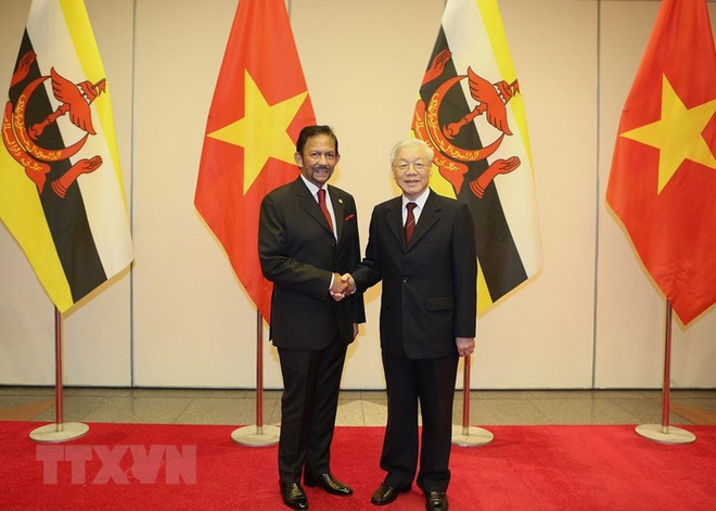 Le sultan du Brunei Haji Hassanal Bolkiah termine sa visite d’Etat au Vietnam ảnh 1 Le sultan du Brunei Haji Hassanal Bolkiah termine sa visite d’Etat au Vietnam ảnh 1