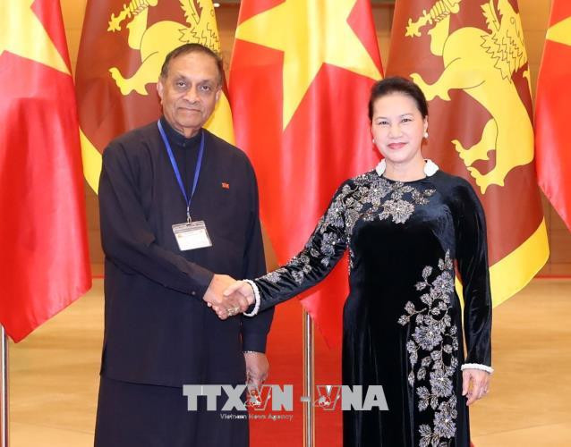 Le président du Parlement du Sri Lanka termine sa visite officielle au Vietnam ảnh 1 Le président du Parlement du Sri Lanka termine sa visite officielle au Vietnam ảnh 1