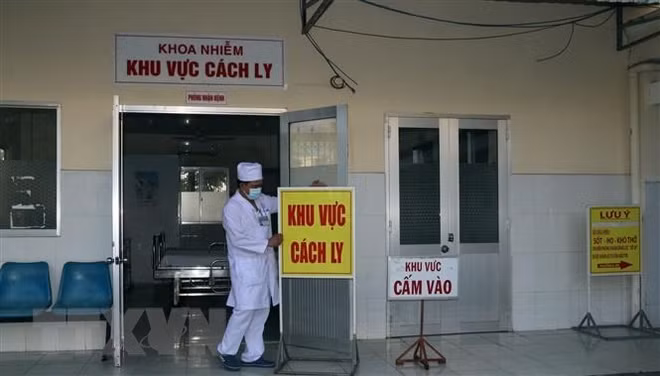 COVID-19 : le Vietnam compte 116 cas de contamination ảnh 1