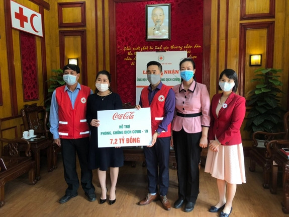 Coca-Cola Vietnam soutient la prévention et la lutte contre le COVID-19 ảnh 1 Coca-Cola Vietnam soutient la prévention et la lutte contre le COVID-19 ảnh 1