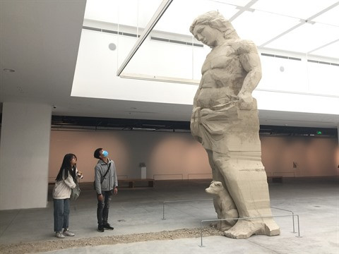 Hanoï L’exposition "The Foliage 3" au Centre d’art contemporain Vincom ảnh 1 Hanoï L’exposition "The Foliage 3" au Centre d’art contemporain Vincom ảnh 1