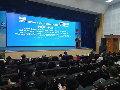 Lancement du projet "Pilotage universitaire rénové dans l’Asie du Sud-Est" ảnh 1 Lancement du projet "Pilotage universitaire rénové dans l’Asie du Sud-Est" ảnh 1