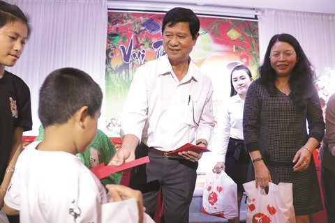 VIH/sida : Les enfants aussi devraient recevoir des traitements plus tôt ảnh 1 VIH/sida : Les enfants aussi devraient recevoir des traitements plus tôt ảnh 1