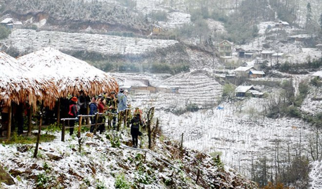 Diverse activités au Festival d'hiver de Sa Pa 2018 pour célébrer Noël ảnh 1 Diverse activités au Festival d'hiver de Sa Pa 2018 pour célébrer Noël ảnh 1