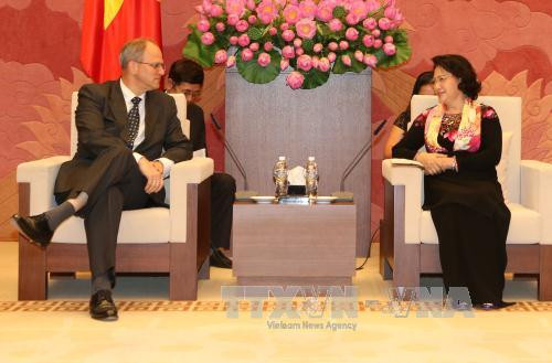 Nguyên Thi Kim Ngân reçoit des ambassadeurs européens ảnh 2 Nguyên Thi Kim Ngân reçoit des ambassadeurs européens ảnh 2