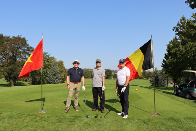 Tournoi de golf amical "Vietnam Ambassador's Cup 2020" en Belgique ảnh 1