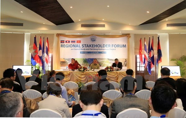 Ouverture du Forum des parties concernées sur le projet hydroélectrique Pak Beng ảnh 1 Ouverture du Forum des parties concernées sur le projet hydroélectrique Pak Beng ảnh 1