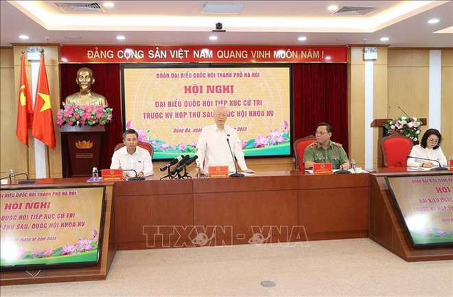 Le secrétaire général Nguyen Phu Trong rencontre des électeurs de Hanoï ảnh 2 Le secrétaire général Nguyen Phu Trong rencontre des électeurs de Hanoï ảnh 2