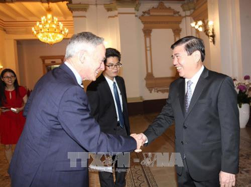 Ho Chi Minh-Ville accueille le ministre irlandais de l'Education ảnh 1 Ho Chi Minh-Ville accueille le ministre irlandais de l'Education ảnh 1