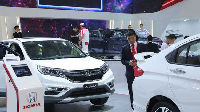Près de 72.500 véhicules importés au Vietnam en 10 mois ảnh 1 Près de 72.500 véhicules importés au Vietnam en 10 mois ảnh 1