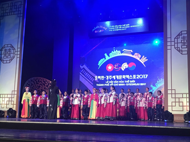Plus de 3 millions de visiteurs au Festival mondial des cultures Ho Chi Minh-Ville - Gyeongju ảnh 1 Plus de 3 millions de visiteurs au Festival mondial des cultures Ho Chi Minh-Ville - Gyeongju ảnh 1