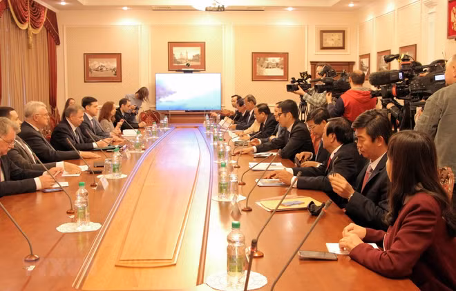 Promotion de la coopération entre Binh Thuan (Vietnam) et Kaluga (Russie) ảnh 1 Promotion de la coopération entre Binh Thuan (Vietnam) et Kaluga (Russie) ảnh 1