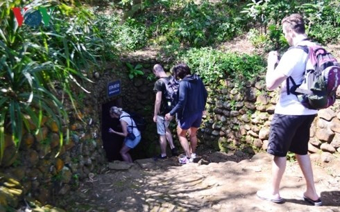 Le navire de croisière Panorama II visite la province de Quang Tri ảnh 1 Le navire de croisière Panorama II visite la province de Quang Tri ảnh 1