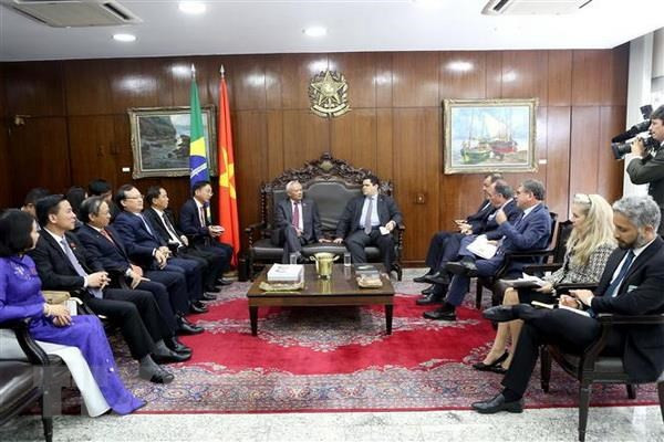 Vietnam et Brésil promeuvent la coopération dans le secteur législatif ảnh 1 Vietnam et Brésil promeuvent la coopération dans le secteur législatif ảnh 1