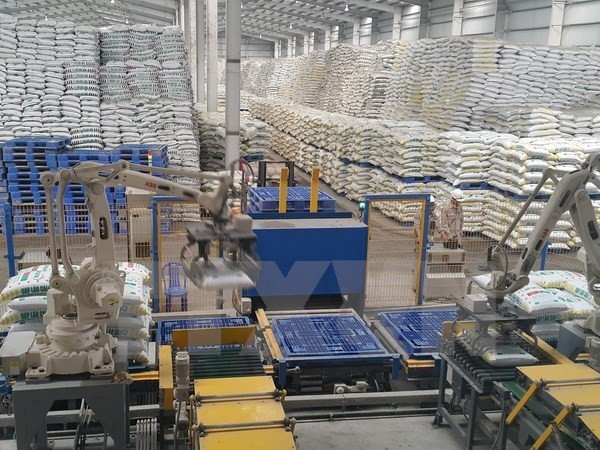 Colloque de promotion du commerce entre le Vietnam et le Bangladesh ảnh 1 Colloque de promotion du commerce entre le Vietnam et le Bangladesh ảnh 1