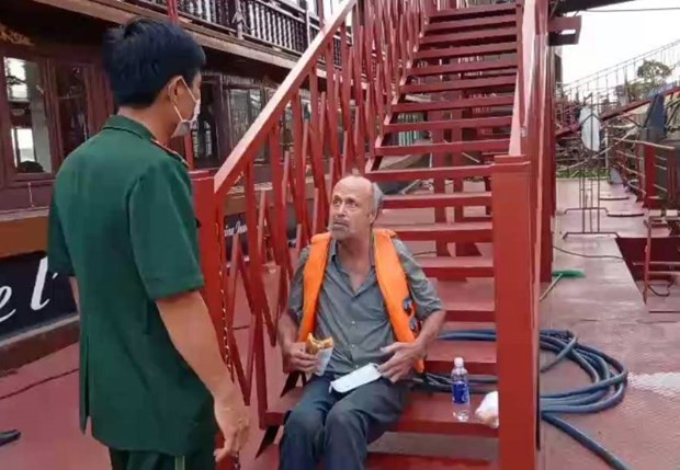 Ho Chi Minh-Ville : secours d’un Américain en détresse dans la rivière Sai Gon ảnh 1 Ho Chi Minh-Ville : secours d’un Américain en détresse dans la rivière Sai Gon ảnh 1