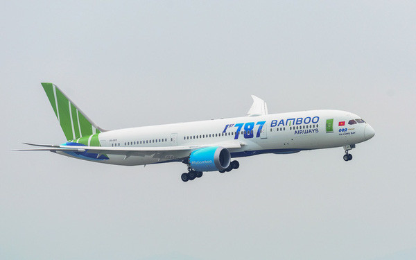 COVID-19: Bamboo Airways soutient le frais de transport du matériel médical ảnh 1