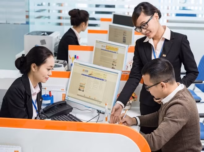 SHB élue “Best bank for CSR” par Asiamoney ảnh 1