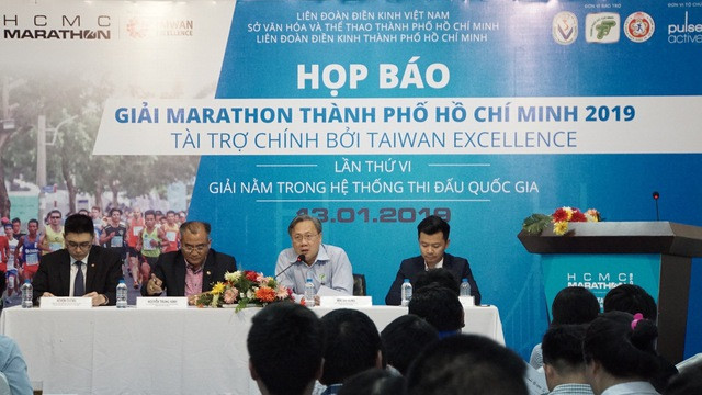 Plus de 8.000 coureurs au marathon de Ho Chi Minh-Ville 2019 ảnh 1 Plus de 8.000 coureurs au marathon de Ho Chi Minh-Ville 2019 ảnh 1