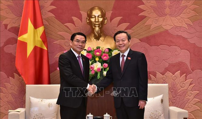 Une délégation parlementaire du Laos en visite de travail au Vietnam ảnh 1 Une délégation parlementaire du Laos en visite de travail au Vietnam ảnh 1
