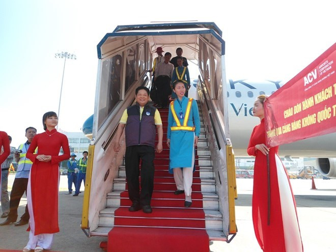 L'aéroport international de Tan Son Nhat accueille son 25 millionième passager ảnh 1 L'aéroport international de Tan Son Nhat accueille son 25 millionième passager ảnh 1