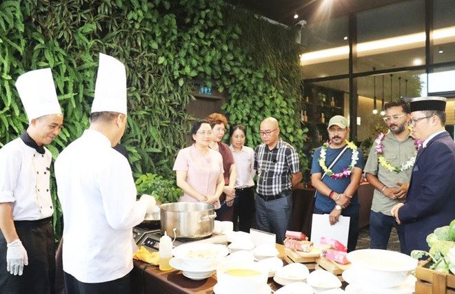 Tirer le meilleur parti des énormes potentiels du tourisme Halal ảnh 2 Tirer le meilleur parti des énormes potentiels du tourisme Halal ảnh 2