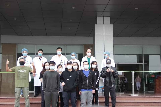 COVID-19 : Douze patients annoncés guéris au Vietnam ảnh 1 COVID-19 : Douze patients annoncés guéris au Vietnam ảnh 1