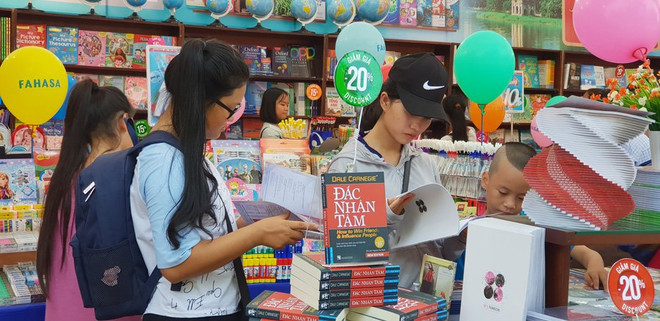 Ouverture de la fête des livres de l'automne 2018 ảnh 2