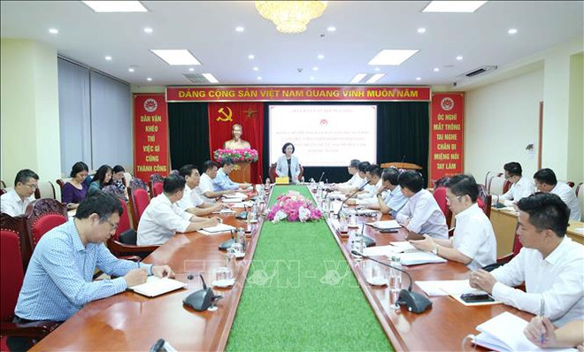 Renforcement du travail de sensibilisation auprès des masses pour les Vietnamiens résidant à l’étranger ảnh 1 Renforcement du travail de sensibilisation auprès des masses pour les Vietnamiens résidant à l’étranger ảnh 1