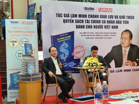 Lancement du livre « Tài chinh ca nhân dành cho nguoi Viêt Nam » ảnh 1