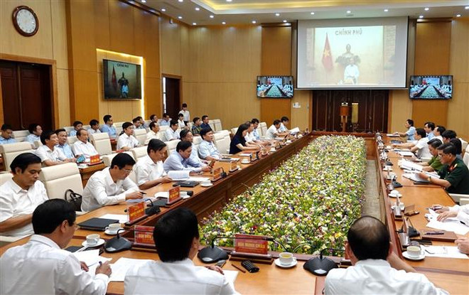 Le Premier ministre travaille avec les autorités de Phu Tho ảnh 1 Le Premier ministre travaille avec les autorités de Phu Tho ảnh 1