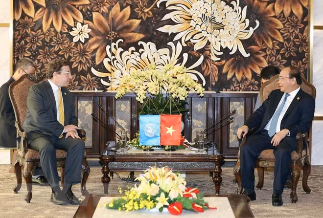 Le PM Nguyen Xuan Phuc reçoit les dirigeants du PNUD et de l'ONUDI ảnh 1