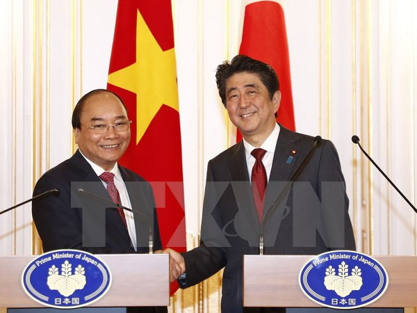 La visite officielle du PM Nguyên Xuân Phuc au Japon couronnée de succès ảnh 1 La visite officielle du PM Nguyên Xuân Phuc au Japon couronnée de succès ảnh 1