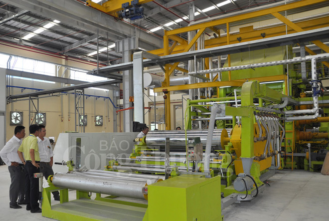Inauguration d’une usine de produits plastiques de 32 millions de dollars à Long An ảnh 1 Inauguration d’une usine de produits plastiques de 32 millions de dollars à Long An ảnh 1