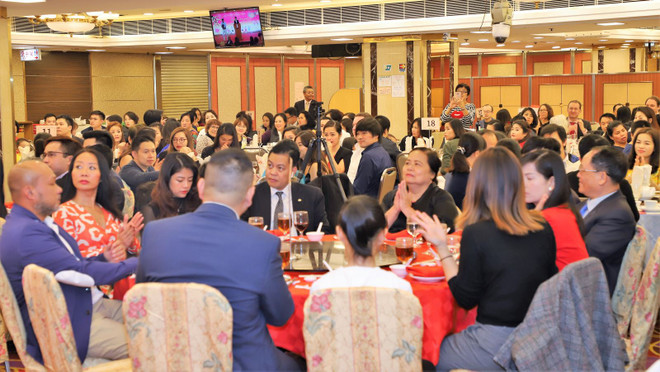 Les Vietnamiens à Hong Kong, à Macau et en R. de Corée fêtent le Têt traditionnel 2019 ảnh 1 Les Vietnamiens à Hong Kong, à Macau et en R. de Corée fêtent le Têt traditionnel 2019 ảnh 1