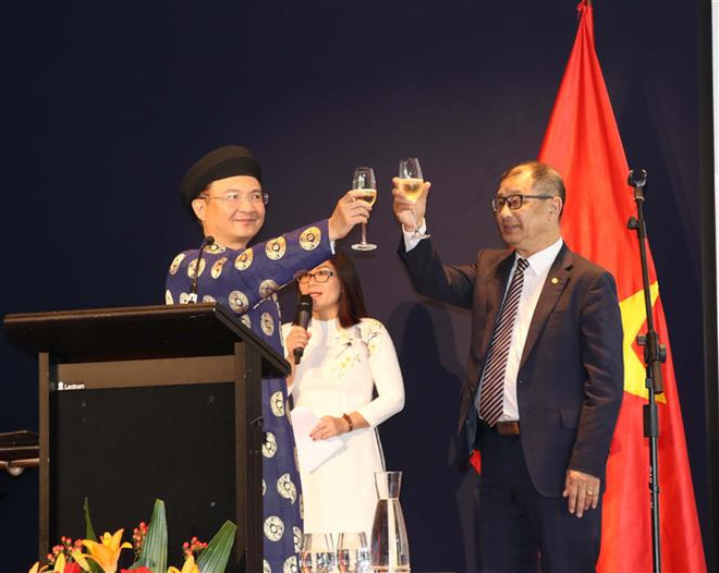 Les Vietnamiens d'Australie, du Canada et d'Arabie Saoudite célèbrent le Têt du Cochon ảnh 1 Les Vietnamiens d'Australie, du Canada et d'Arabie Saoudite célèbrent le Têt du Cochon ảnh 1