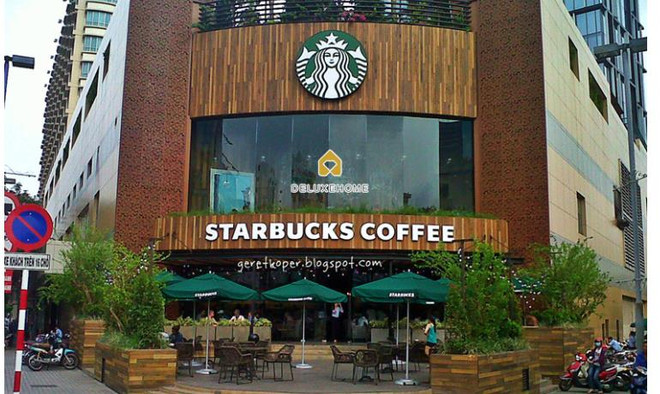 Près de 20 arrondissements et districts de Hanoi reprennent les services commerciaux ảnh 1