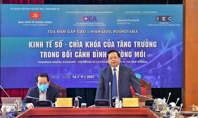 Le développement économique numérique au menu d’un webinaire de haut niveau ảnh 2 Le développement économique numérique au menu d’un webinaire de haut niveau ảnh 2