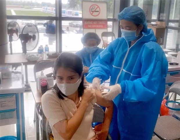 COVID-19 : le total s’établit désormais à 667.650 cas ảnh 1