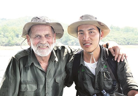 Dà Nang: un protecteur des Doucs à Son Trà ảnh 1 Dà Nang: un protecteur des Doucs à Son Trà ảnh 1