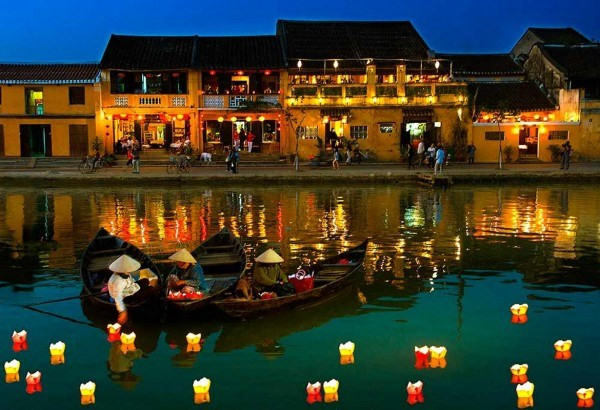 Hoi An accueille son 10 millionième touriste ảnh 1 Hoi An accueille son 10 millionième touriste ảnh 1